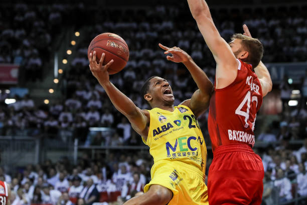 场上的话题 场上的话题